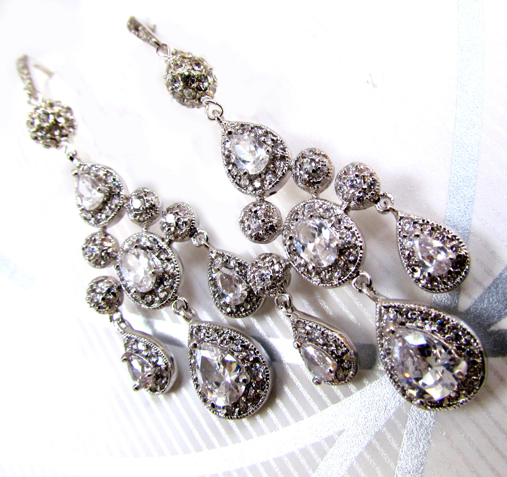 GIA Cubic Zirconia Chandelier Earrings on Luulla
